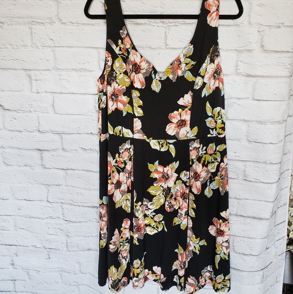 torrid Dresses & Skirts - Torrid black floral ponte skater dress size 16